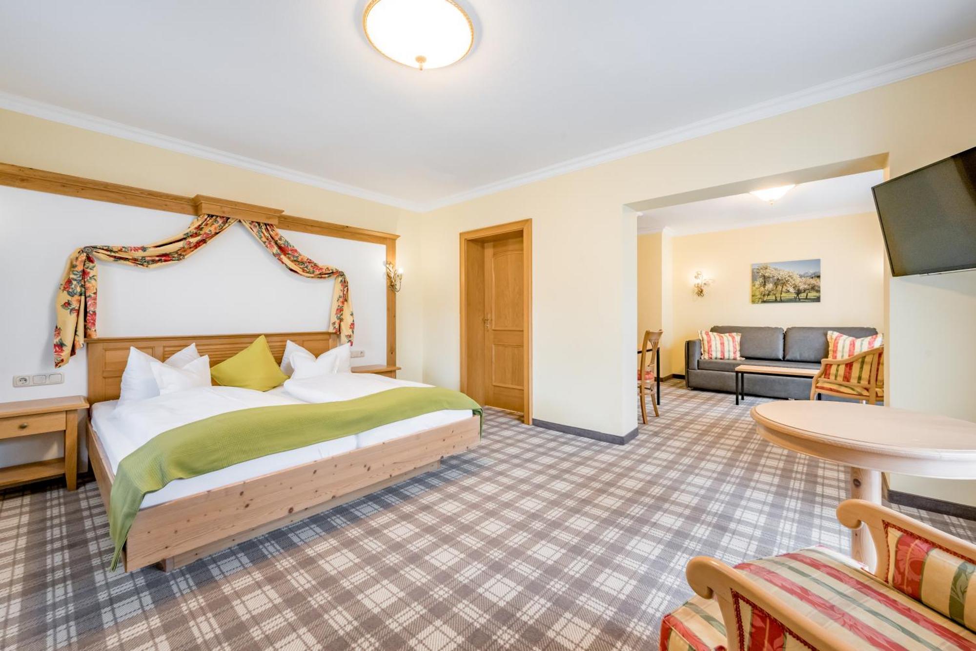 Ruhpoldinger Hof Hotell Rum bild