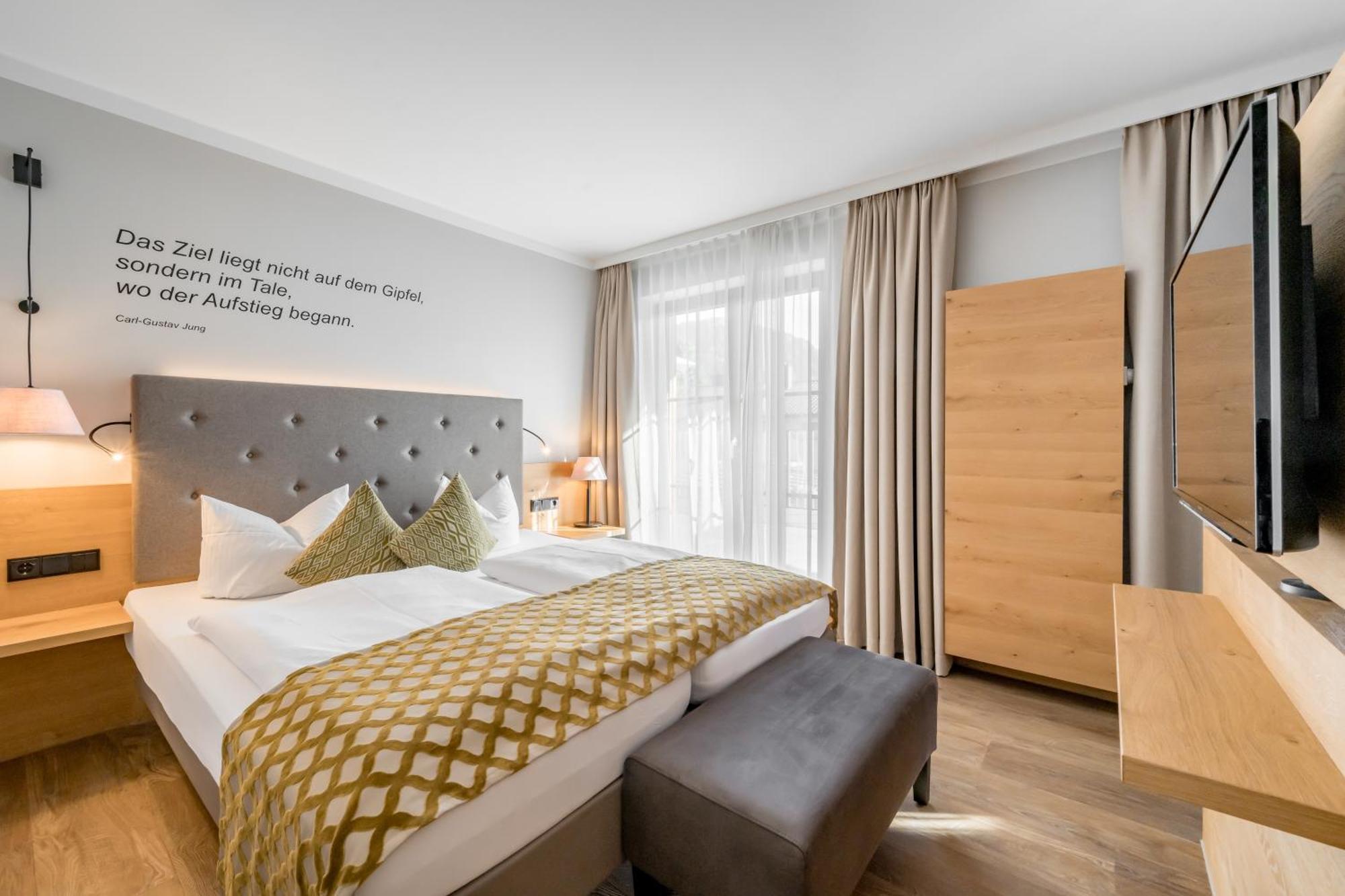 Ruhpoldinger Hof Hotell Rum bild